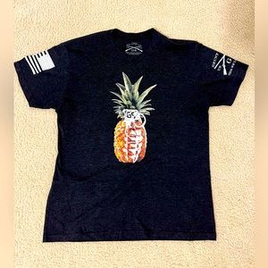 🇺🇸NWOT Grunt style shirt🇺🇸